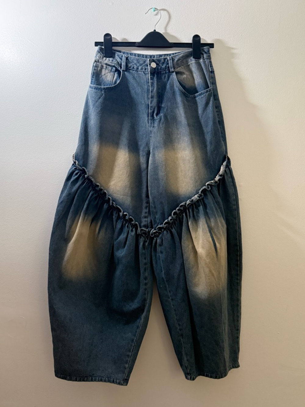 Aelfric Eden ruched balloon jeans